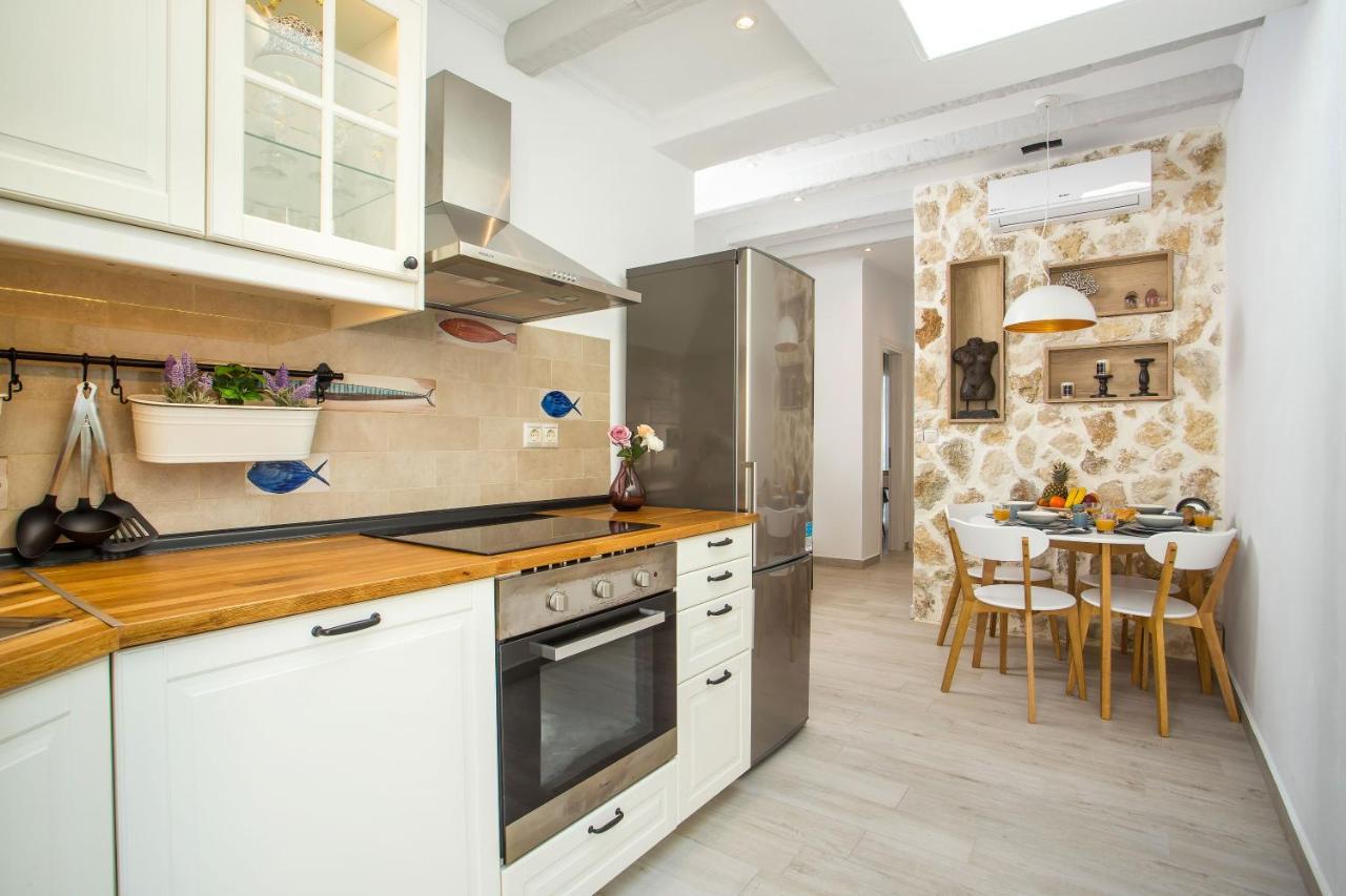 Egli Luxury Apartments 아크앤젤로스 외부 사진